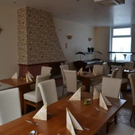 بيت ضيافة Altstadthotel-rheine رين