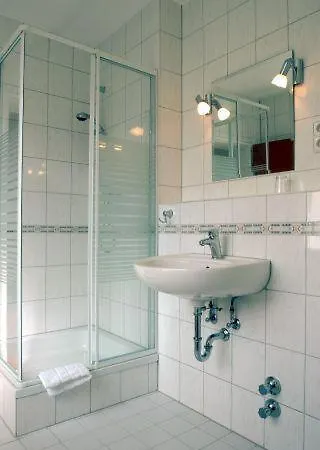 Altstadthotel-rheine بيت ضيافة رين